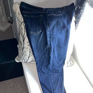 Gloria Vanderbilt Amanda dark wash blue jeans